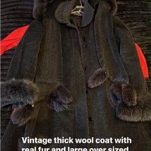 Elegant Black Wool Coat with Fur Trim